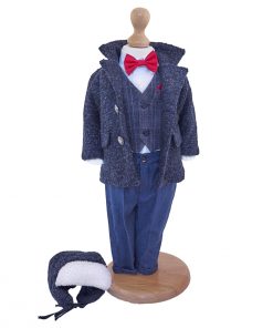 costum botez iarna cu palton lana si papion rosu