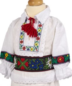 costum national botez 6 piese pentru baieti, cu ie, bundita, itari, traista, cingatoare si opinci