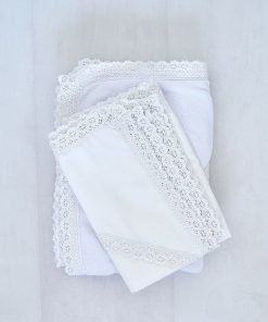 trusou botez cu garnitura din dantela de bumbac