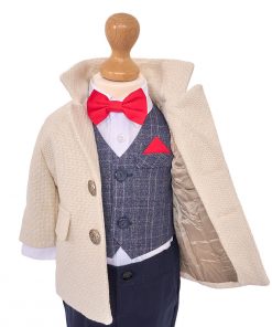 Costum botez baieti cu palton din lana alb