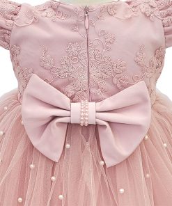 rochita botez roz din tulle cu perle